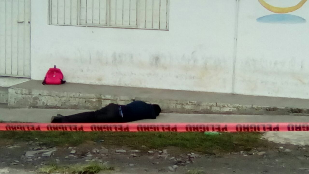 Balean a 2 preparatorianos en Oaxaca; muere uno