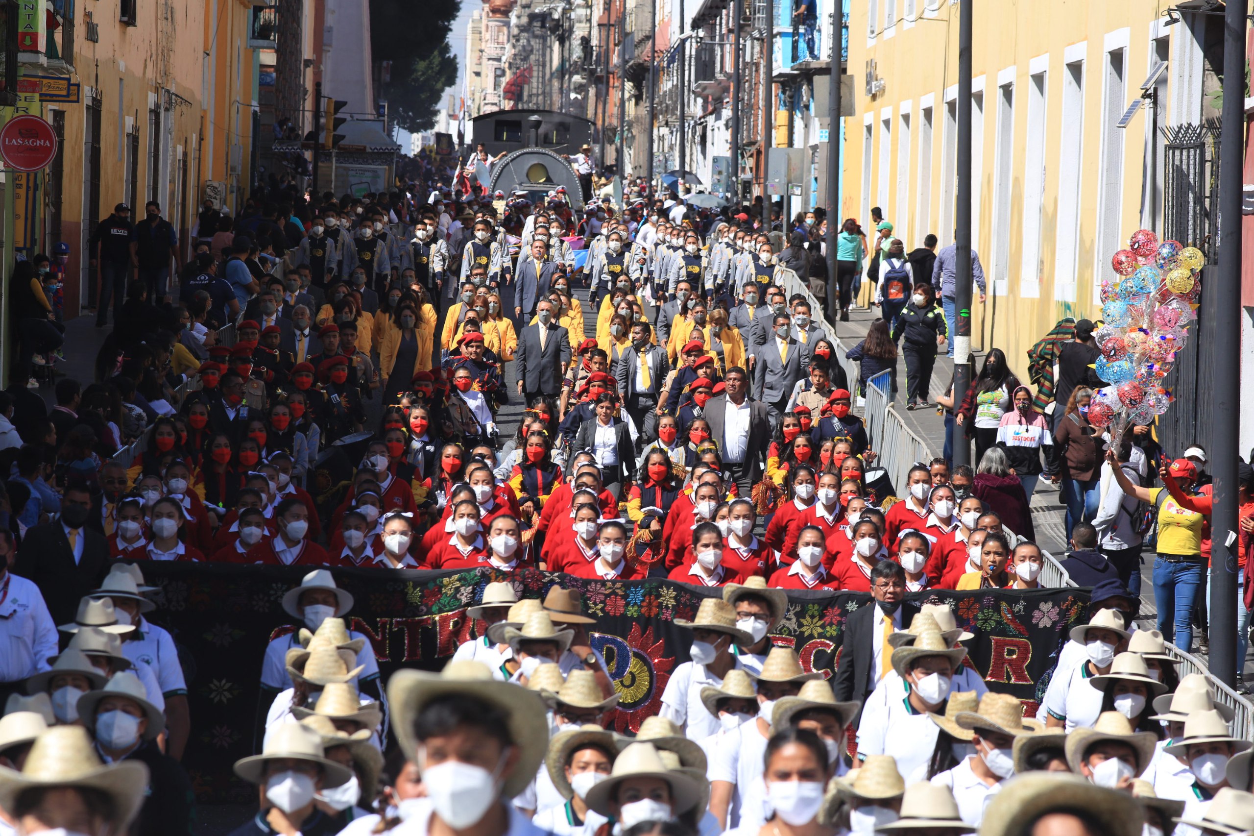 Así fue el desfile del 113 aniversario del inicio de la Revolución ...
