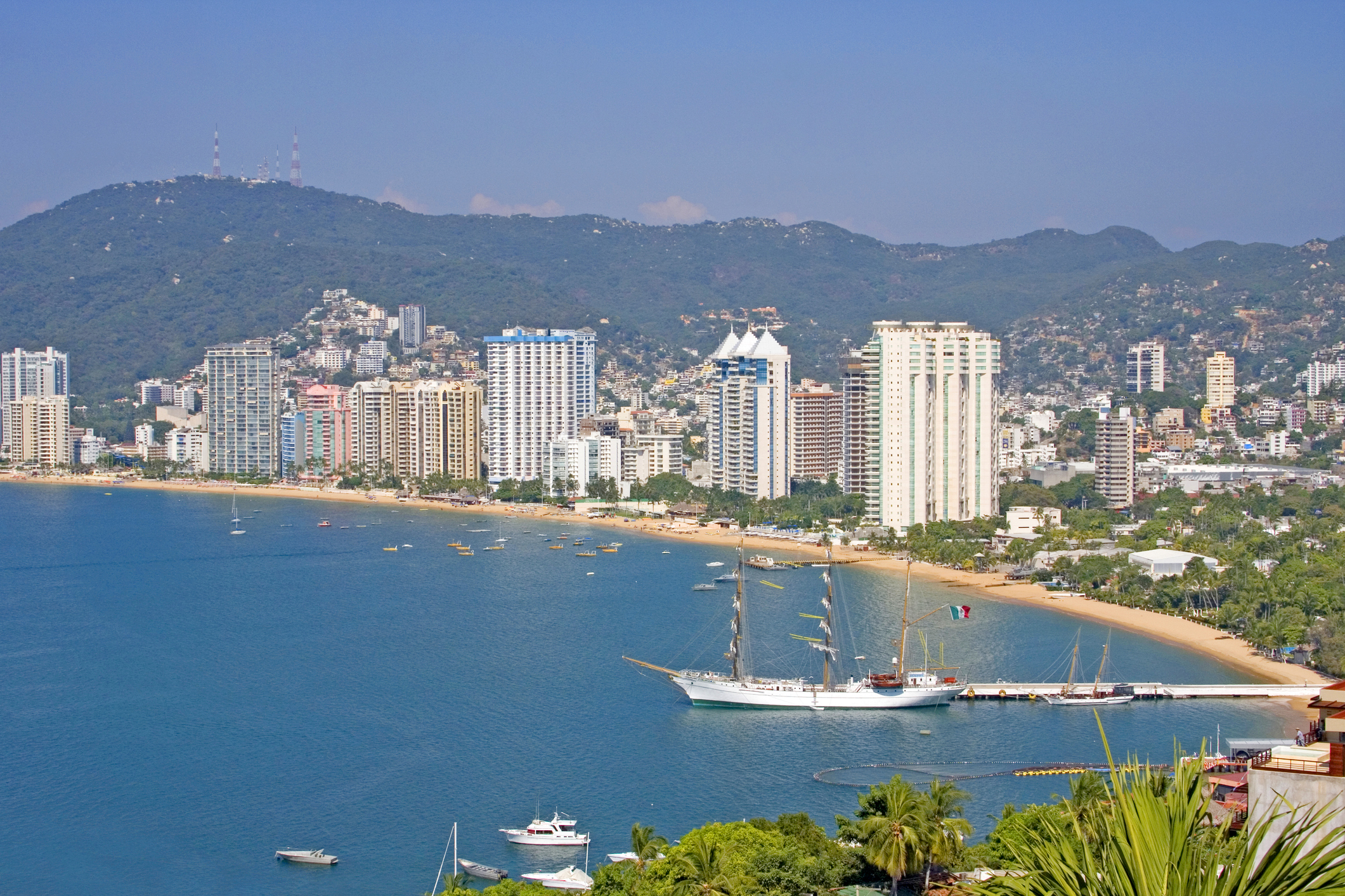 ¡Acapulco de pie! Estos hoteles ya recibirán turistas para Navidad y Año Nuevo tras el paso del Huracán Otis