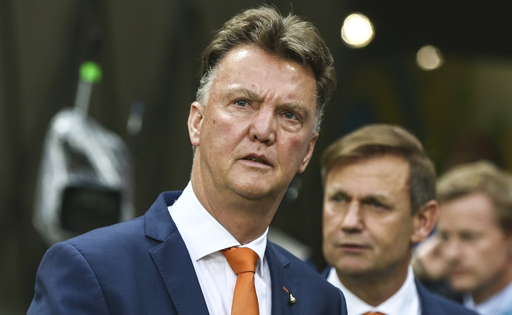 El holandés Louis van Gaal anunció su retiro como entrenador