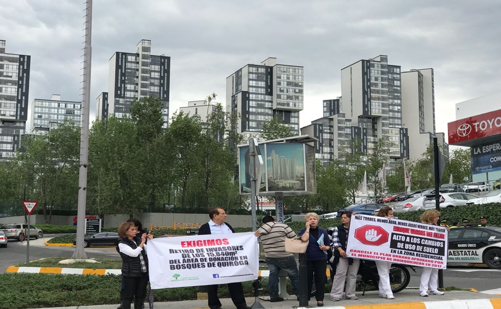 Protestan en Huixquilucan por violaciones en uso de suelo