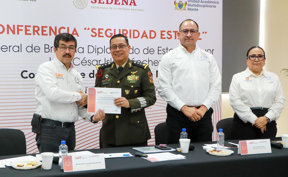 Comandante del Ejército Mexicano da conferencia sobre seguridad en la UAT