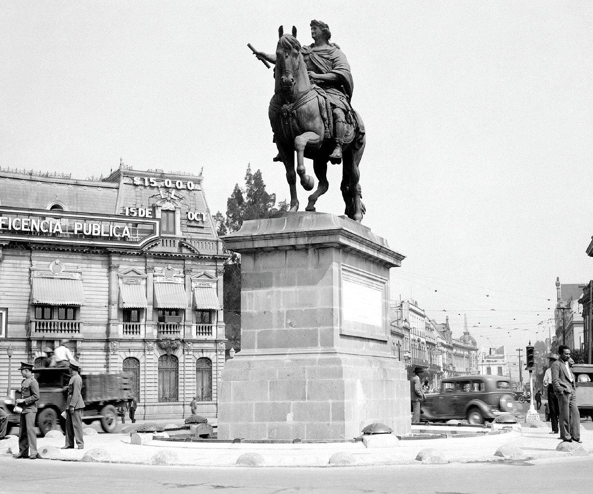 Un recorrido por la Tabacalera desde el Museo de San Carlos