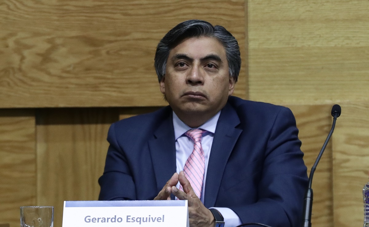 Ley no permite a Banxico usar reservas para financiar a Pemex: Gerardo Esquivel