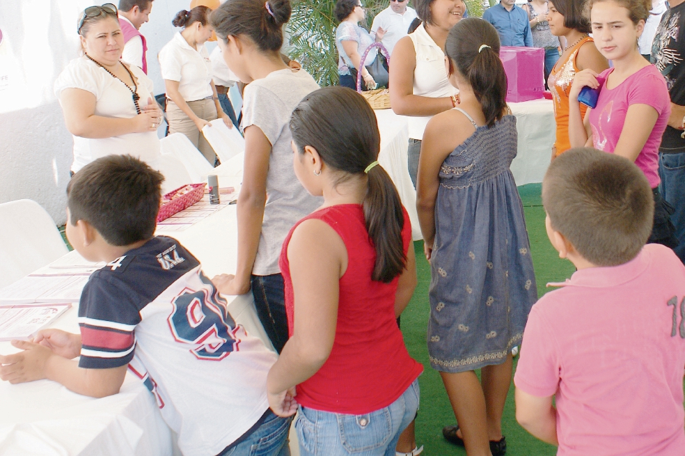 Instituto Electoral capitalino lanza consulta infantil