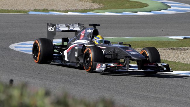 Esteban termina octavo en ensayos de F1