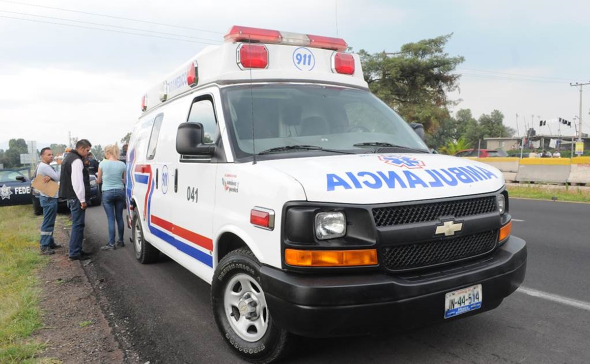 Detienen a 15 migrantes cubanos abordo de una ambulancia apócrifa en Chiapas