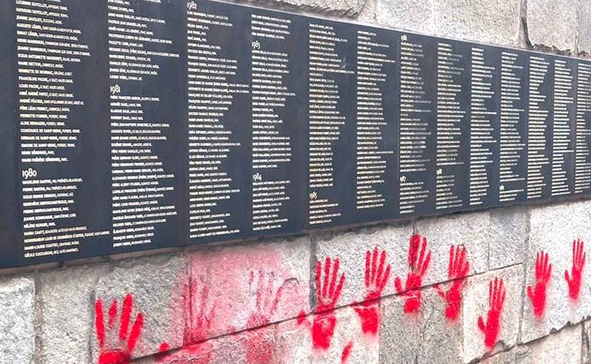 Realizan pintas antisemitas en el Memorial de la Shoah de París