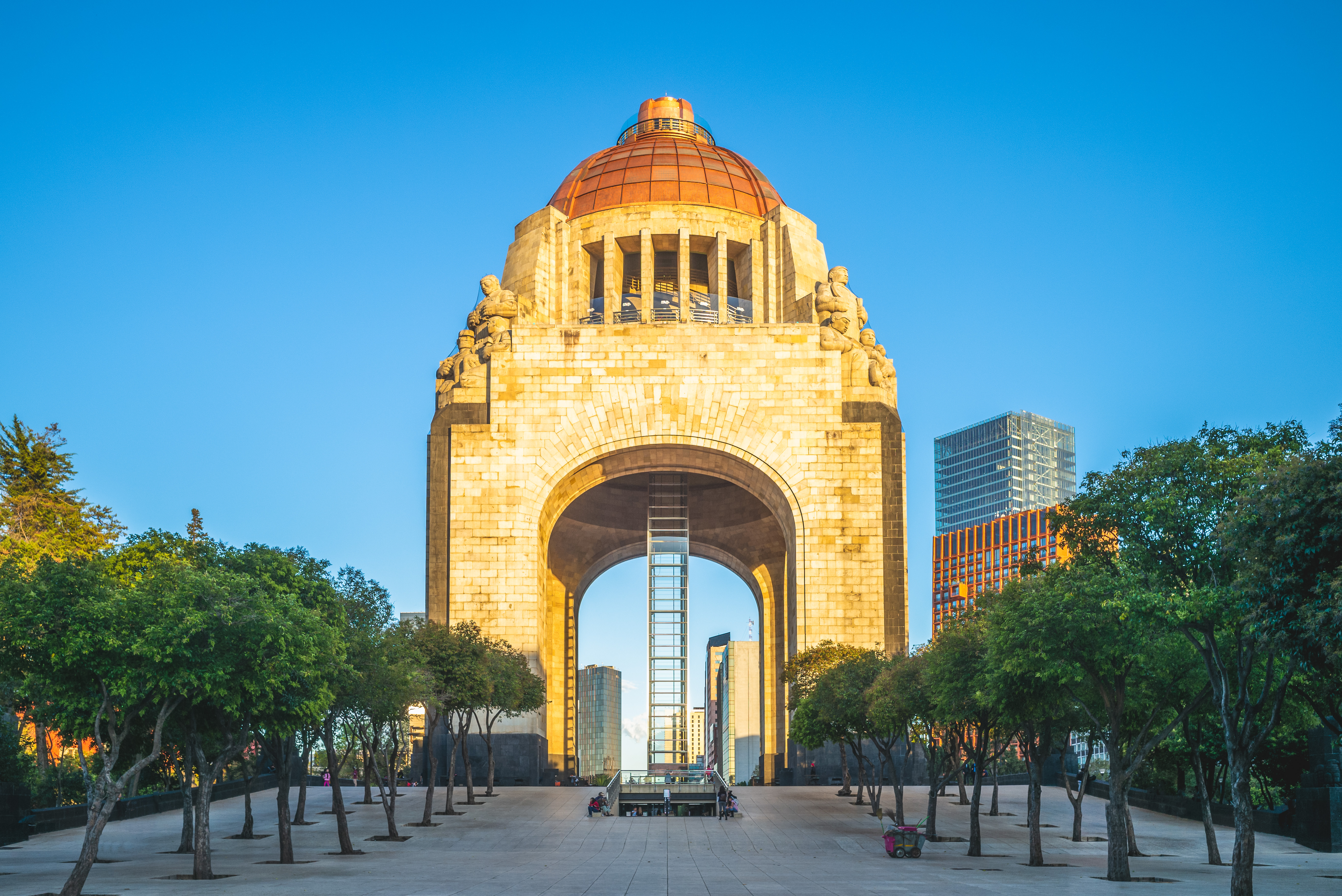 ¡A dormir! Lo que debes saber sobre la siesta masiva en el Monumento a la Revolución