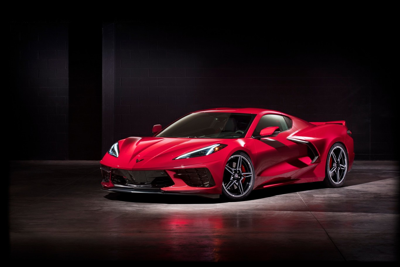 Chevrolet suspende producción del Corvette por falta de piezas