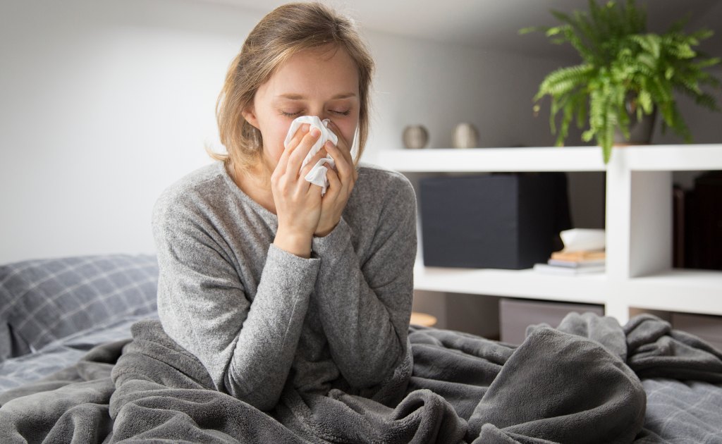 Estas son las diferencias y similitudes entre COVID-19 e influenza