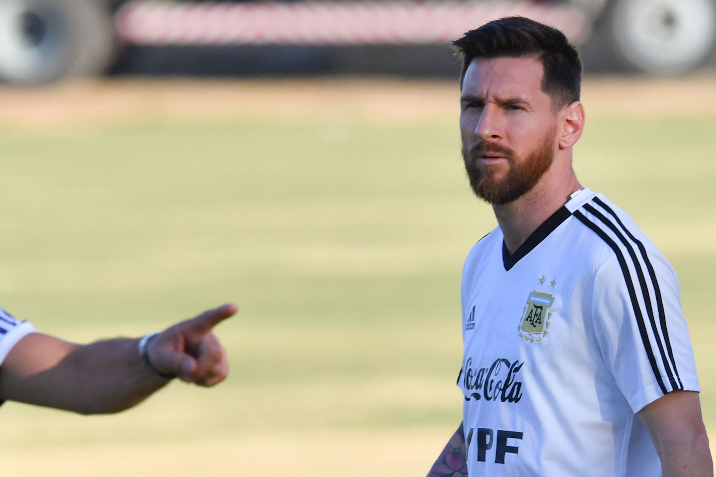 Por contrato, Messi debe jugar contra el Tricolor