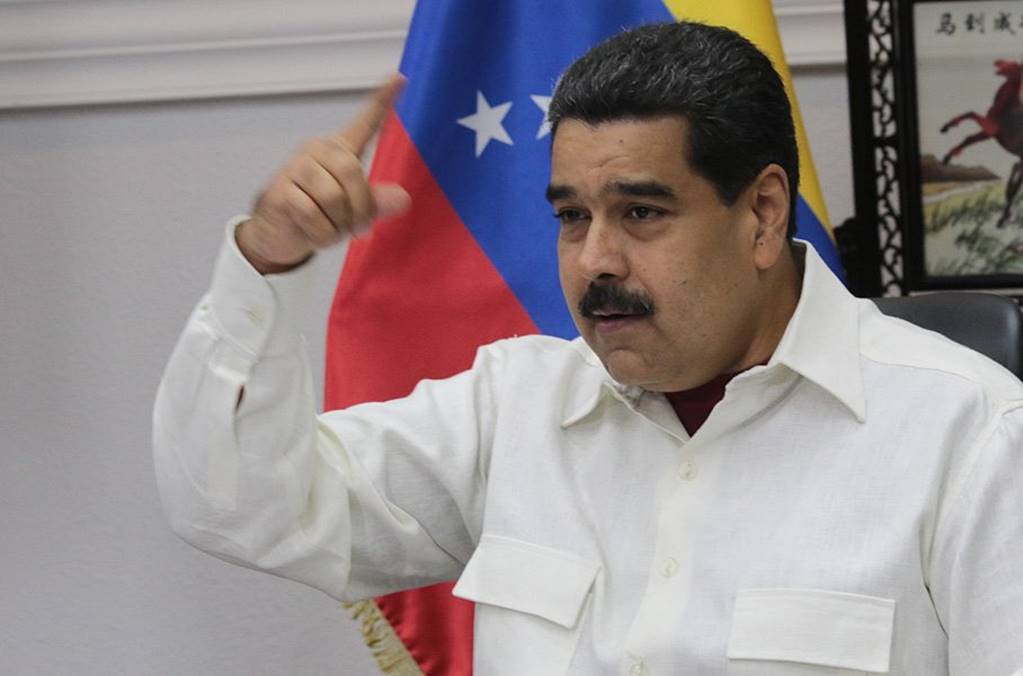 Maduro pide a México abandonar "política de agresión" contra Venezuela