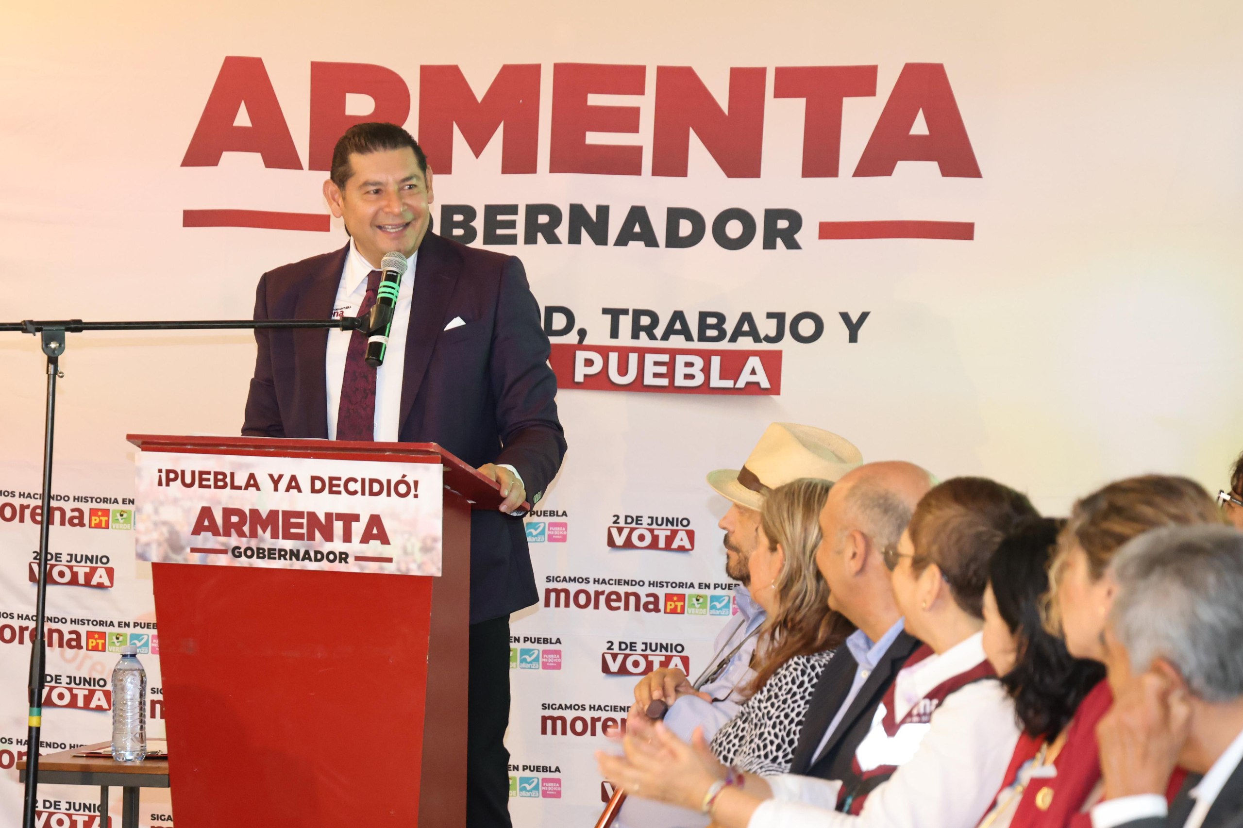 Mujeres refrendan apoyo a Sheinbaum y establecen alianza con Alejandro ...