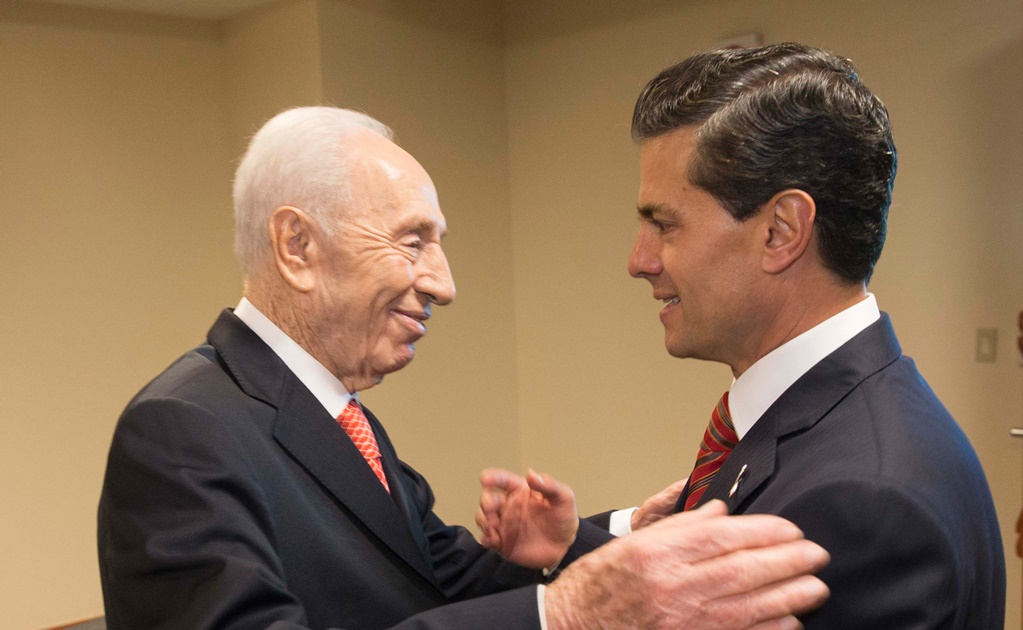 Peña Nieto se reunió en privado con Shimon Peres