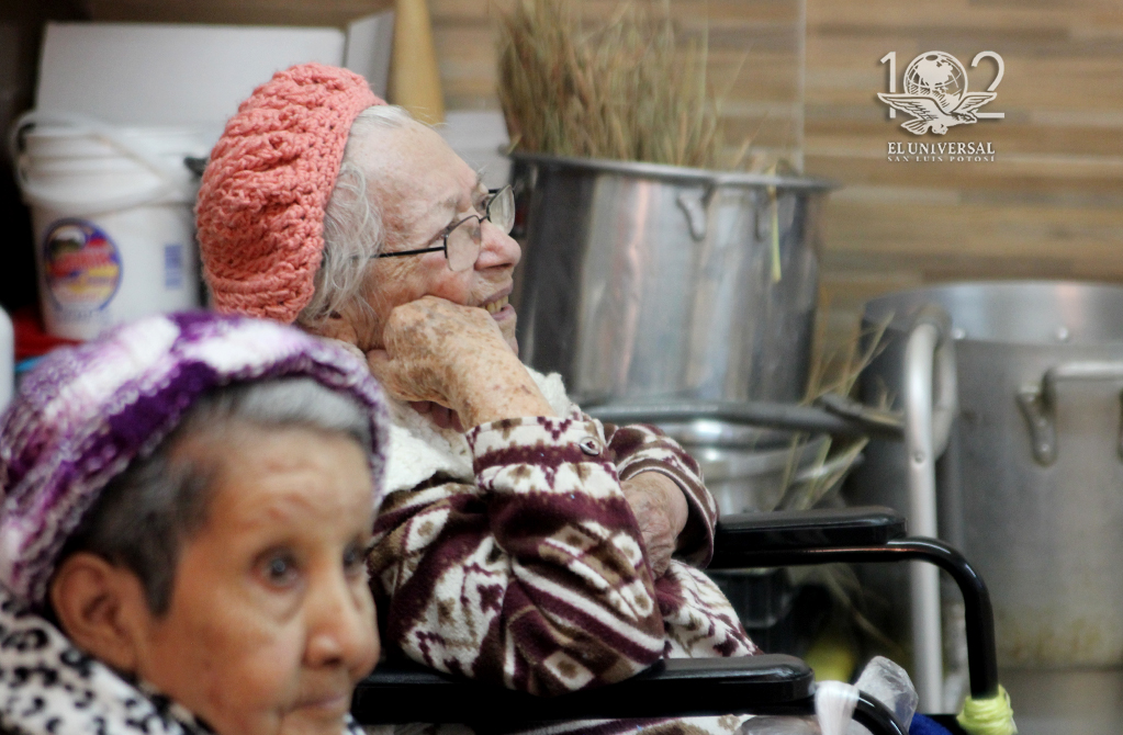 Soledad en adultos mayores genera altibajos en su estado de salud | El ...
