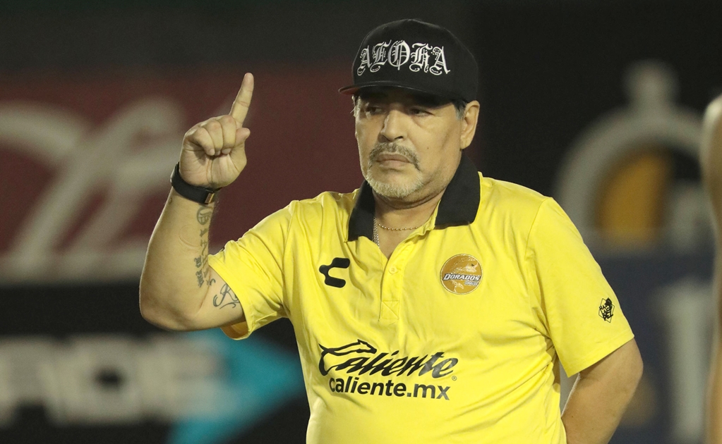 Maradona se ofrece a Boca Juniors 