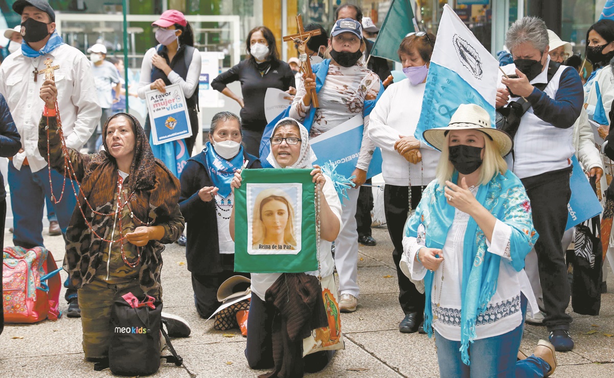 “Sociedad debe dar un sí a las mujeres”, dice Iglesia católica