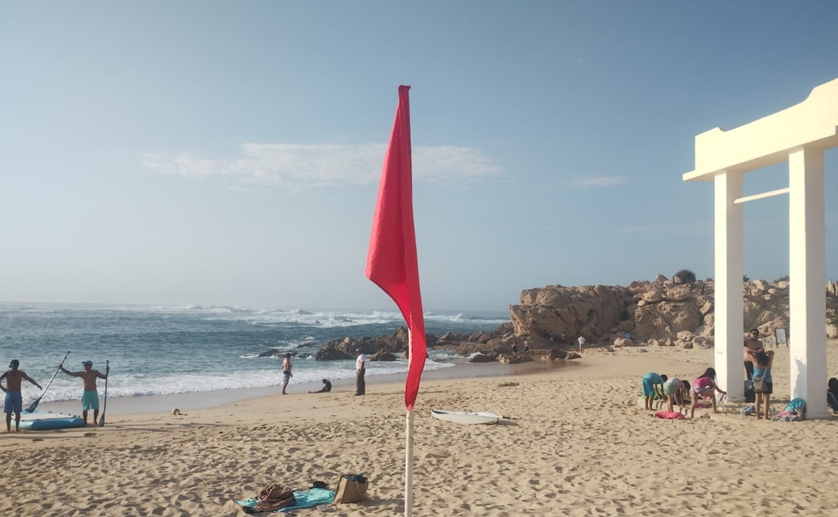 Cierran cuatro playas de Los Cabos por viento y oleaje elevado