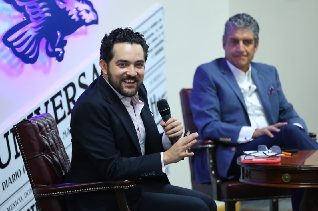 Suscriptores de EL UNIVERSAL asistieron a una charla con el columnista Claudio Ochoa. | Foto: Fernanda Rojas.