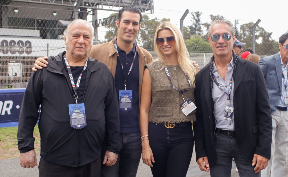 Los Slim apoyan a Daniel Suárez y disfrutan de la NASCAR Mexico City Weekend