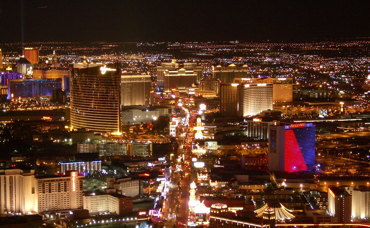 Los grandes casinos y hoteles de Las Vegas presentan plan de reapertura 