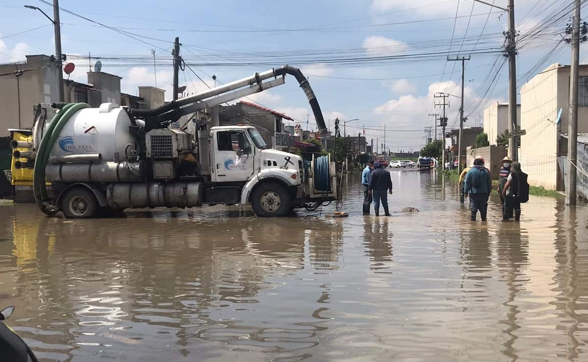 Lluvia en Acolman deja un muerto y calles inundadas