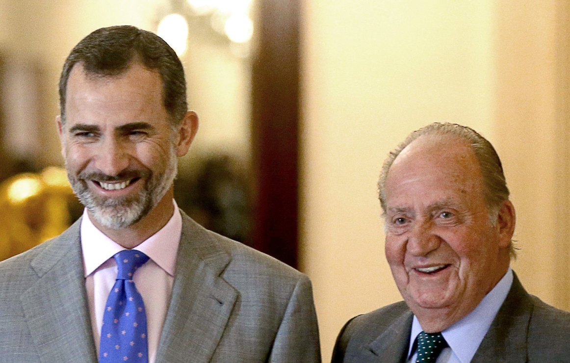 El rey Felipe VI no quiere que su papá, Juan Carlos I de España, lo acompañe en Qatar 2022