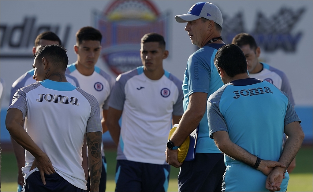 Siboldi sorprende con un jugador en la convocatoria contra América