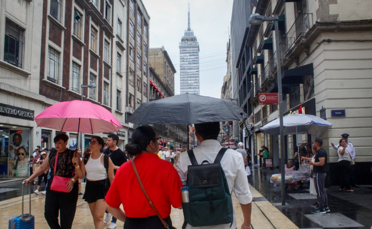 CDMX espera lluvias fuertes durante los próximos 4 días; recomiendan guardar documentos en bolsas de plástico