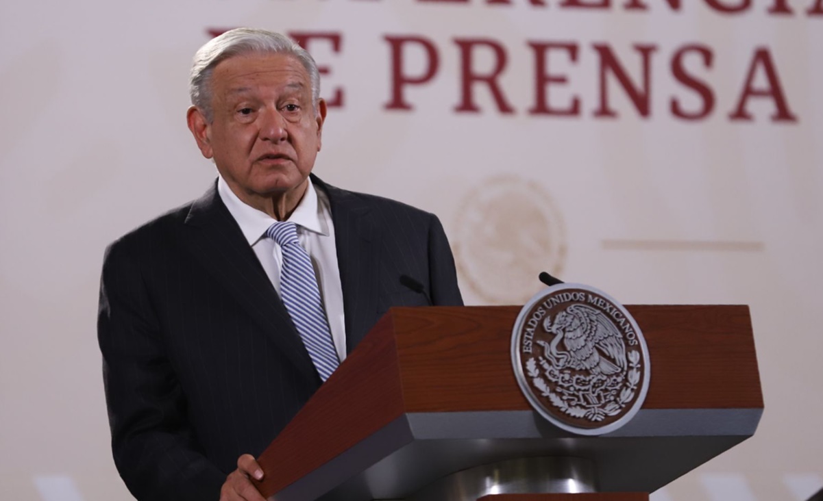 AMLO llama a continuar la transformación para que no regresen los que condujeron al país al "despeñadero"