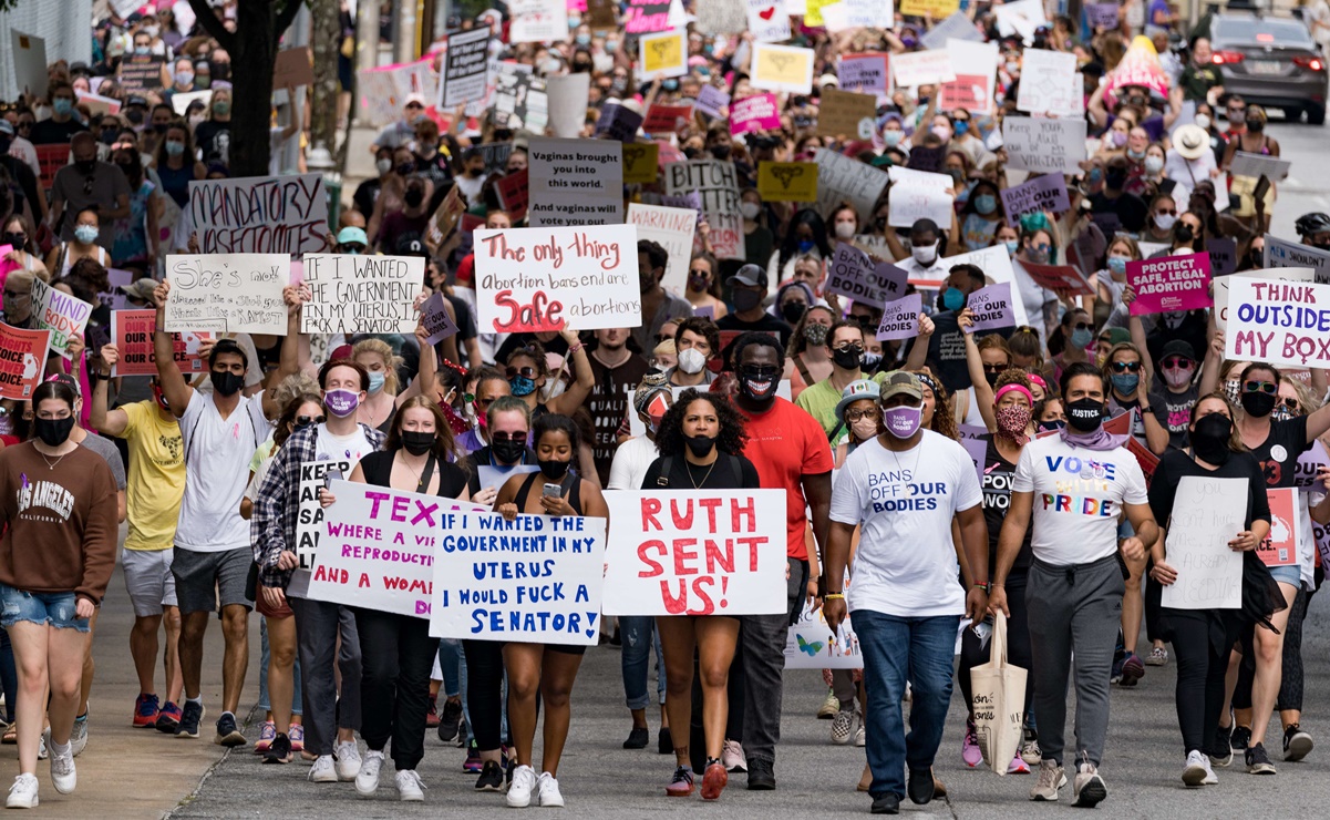 Miles en EU salen a las calles en defensa del derecho al aborto