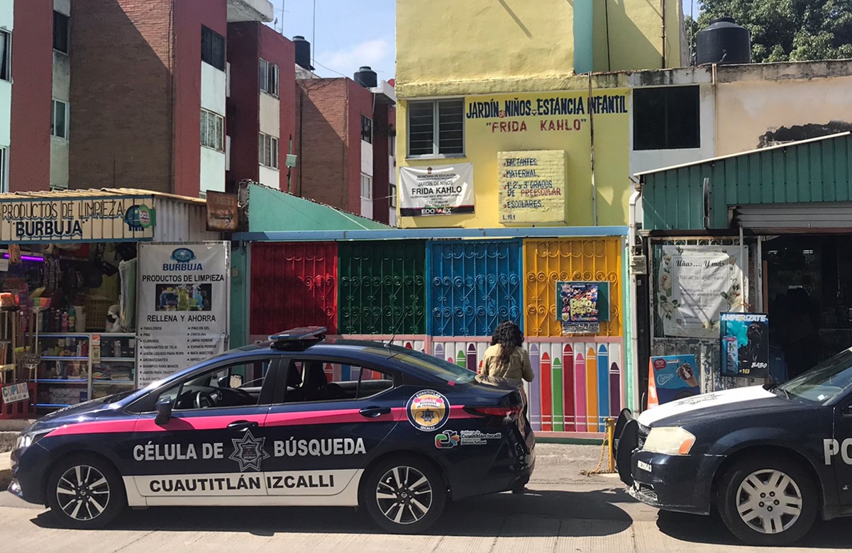 Agresión a maestra: Policías custodian jardín de Niños de Cuautitlán Izcalli 