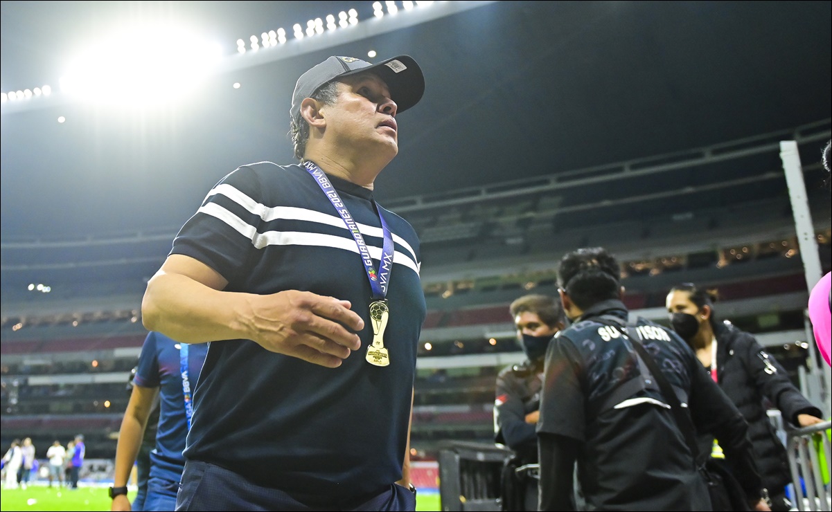 Juan Reynoso, el conductor del Cruz Azul campeón como jugador y entrenador