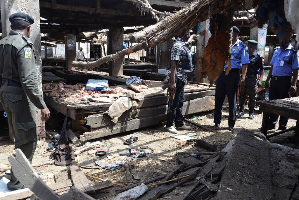 Atentado en mercado de Nigeria deja al menos 20 muertos