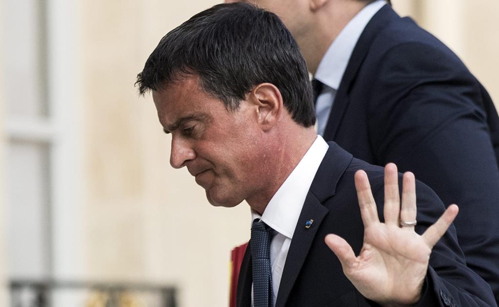 Valls respalda vetos al "burkini" pero descarta legislar al respecto