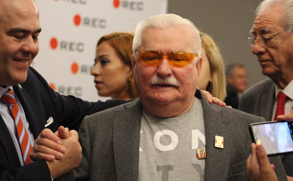 Lech Walesa, expresidente de Polonia y Nobel de la Paz, está hospitalizado grave por Covid-19