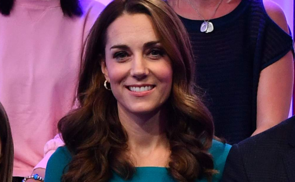 Kate Middleton recicla por segunda ocasión vestido turquesa para evento social