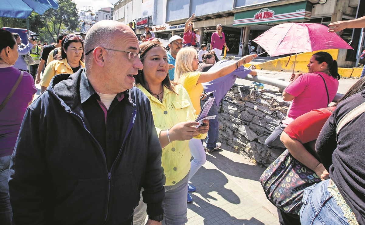 Oposición termina el “interinato” de Guaidó