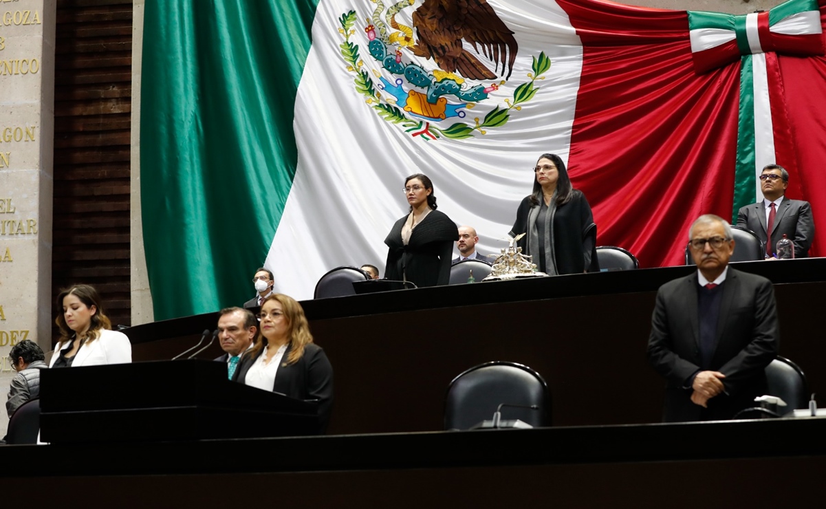 Guardan minuto de silencio en Cámara de Diputados en memoria de Carlos Manuel Urzúa Macías