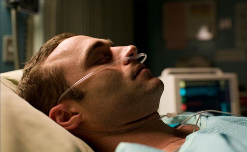 Científicos logran que paciente recupere conciencia tras 15 años en coma