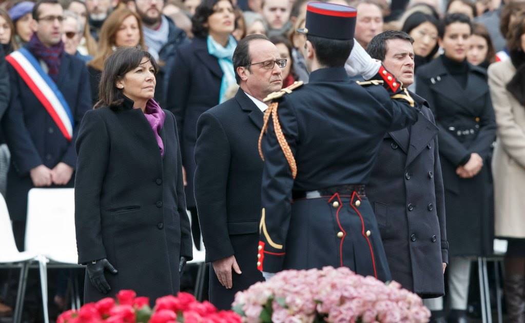 Francia rinde tributo a víctimas de terrorismo en 2015