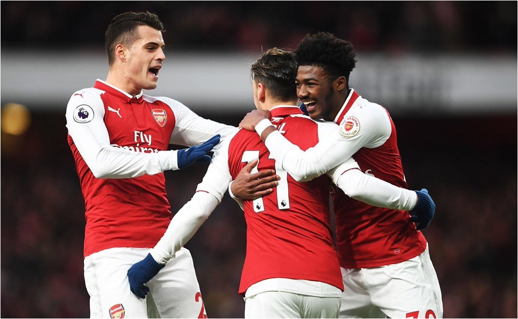 Arsenal vence a Crystal Palace con gran actuación de Alexis