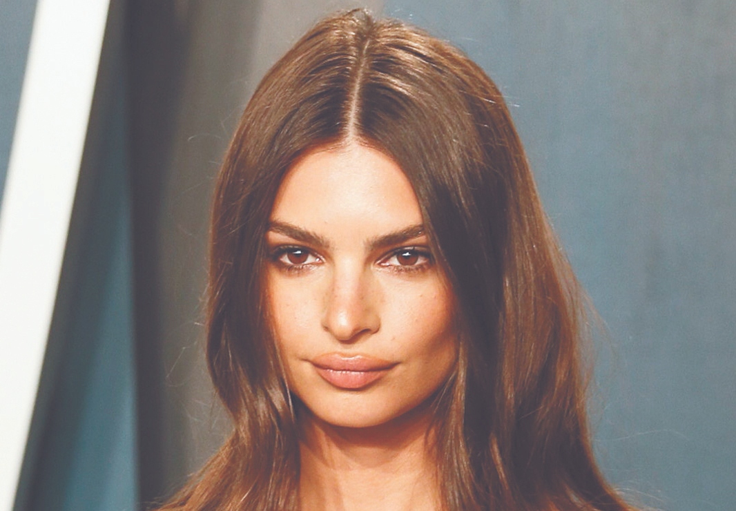 Emily Ratajkowski asegura que no "cree en las personas heterosexuales"