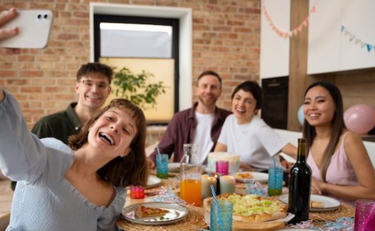 Los sencillos consejos para organizar una fiesta temática en tu casa