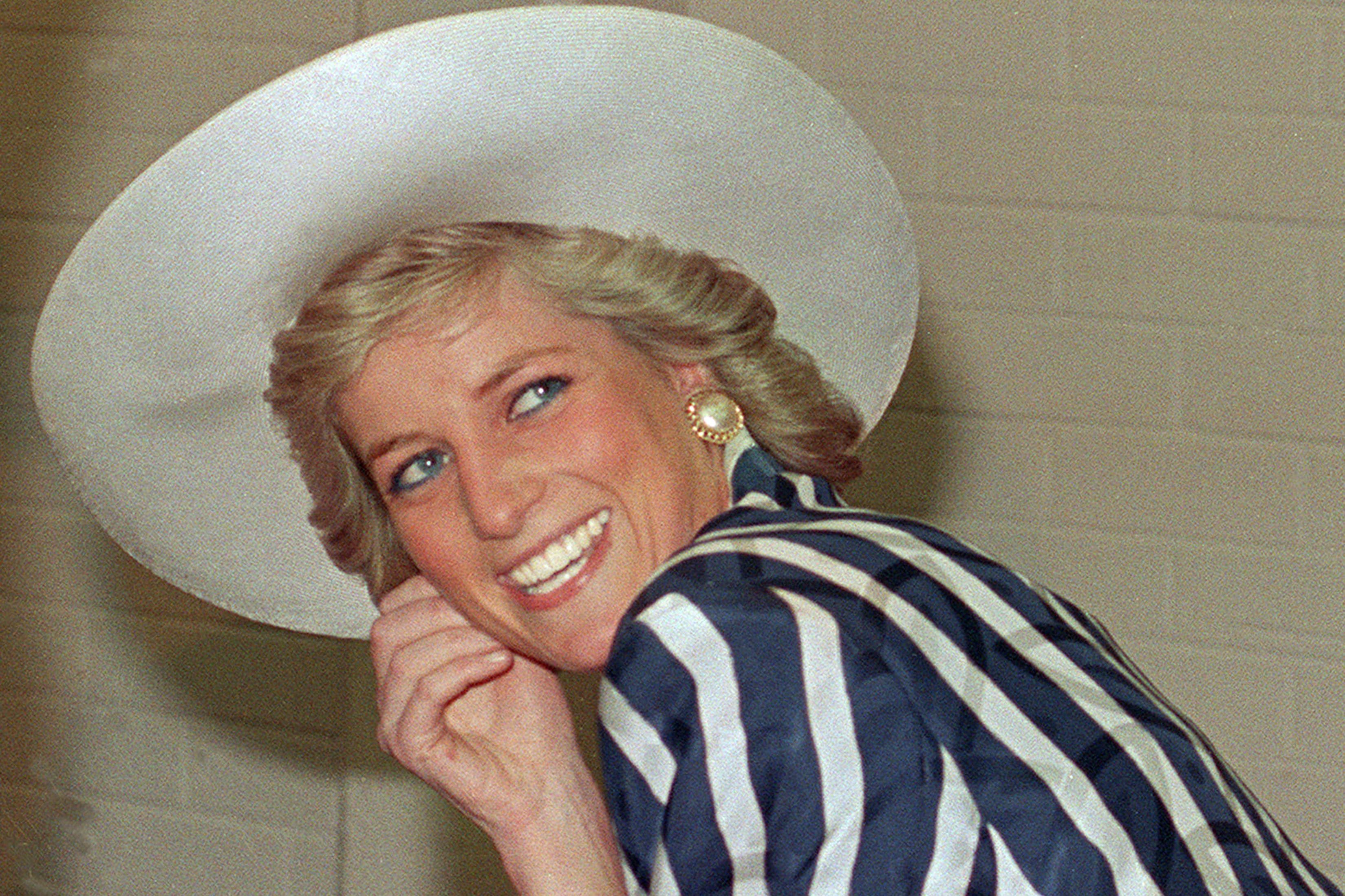 Las revelaciones más llamativas de Charles Spencer sobre Diana en su nuevo libro