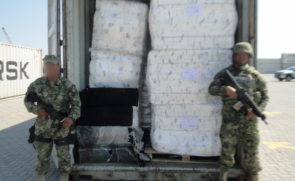 Aseguran 130 kilos de cocaína ocultos entre pañales en Michoacán