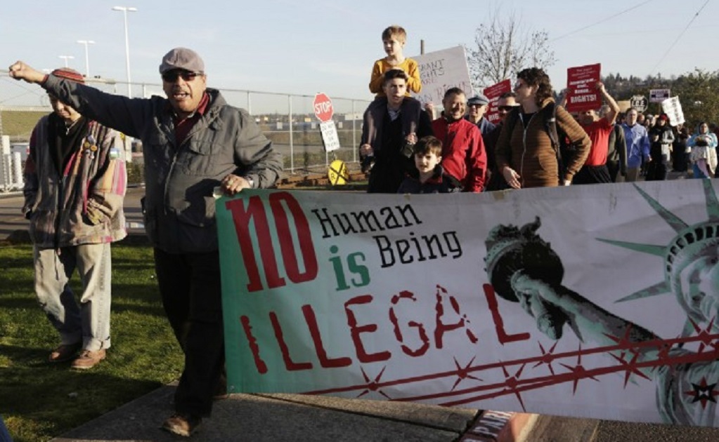 More Mexican immigrants leaving U.S. than entering: Pew