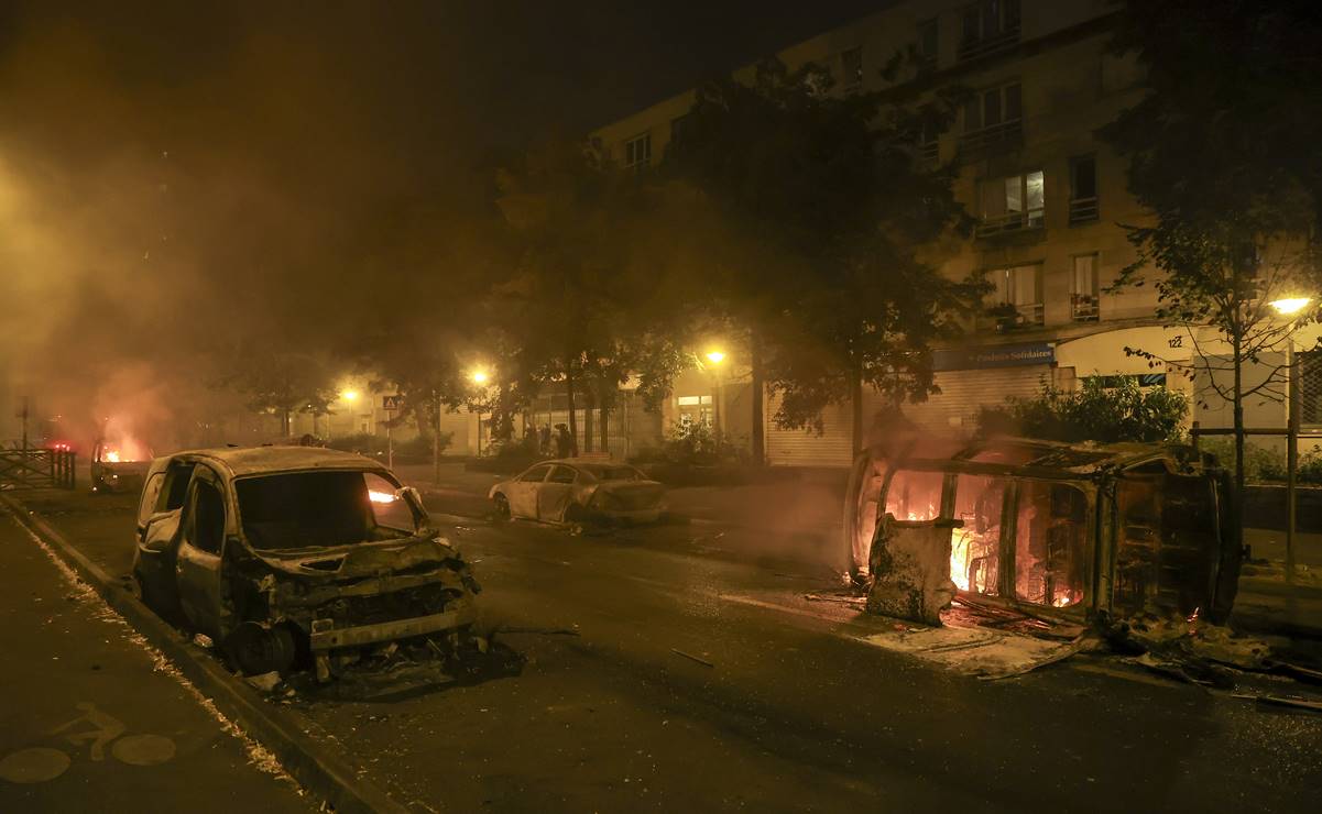Se recrudecen los disturbios en Francia tras la muerte de joven