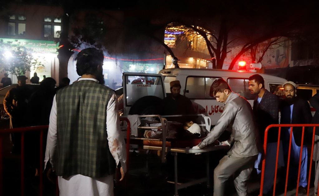 Reportan 50 muertos y más de 80 heridos tras ataque suicida en Kabul